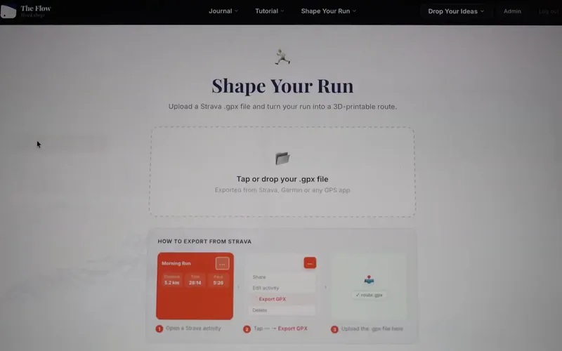 Trang web Shape Your Run với ô kéo thả file GPX
